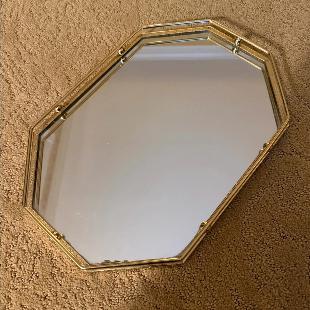Vintage Octagonal Gold Mirrored Tray / Vanity Display